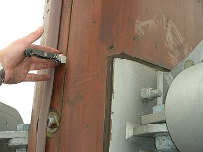 Delamination in a Glulam Post in an architectural feature in  a UK City Centre